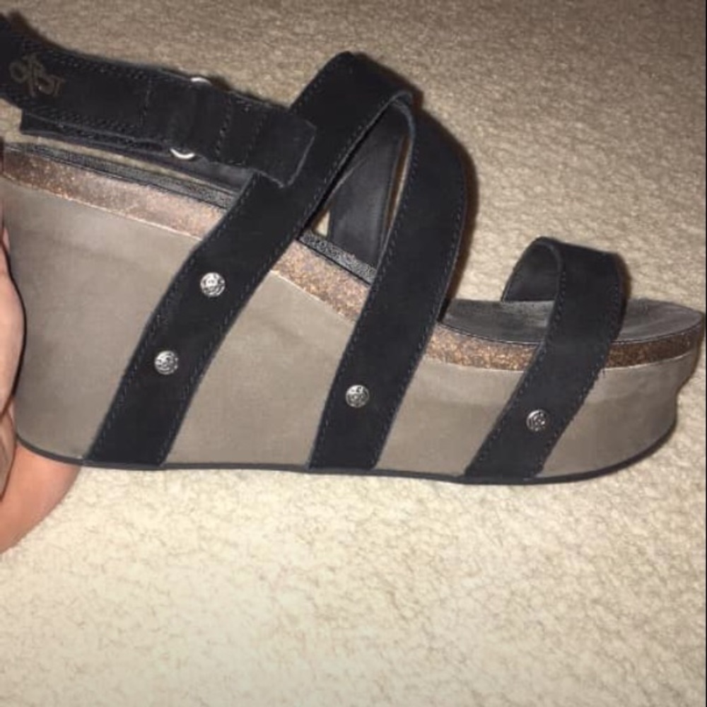 OTBT Black Size 8 Platform Sail Sandals